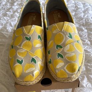 Toms lemon slip ons